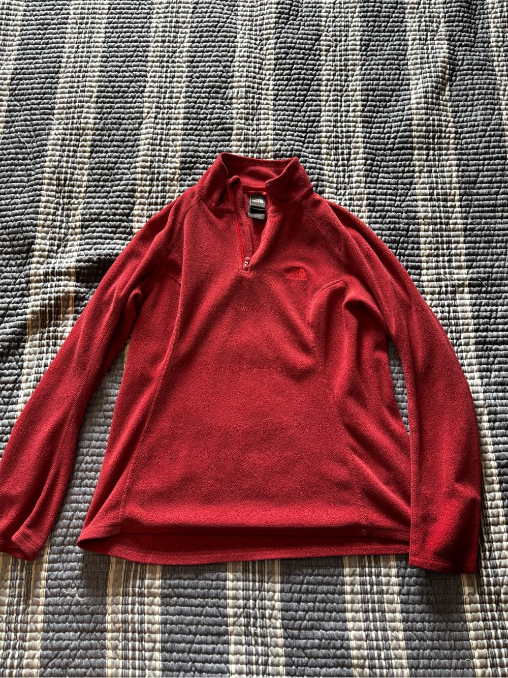 The North Face Women's Red Half-Zip Fleece Pullover